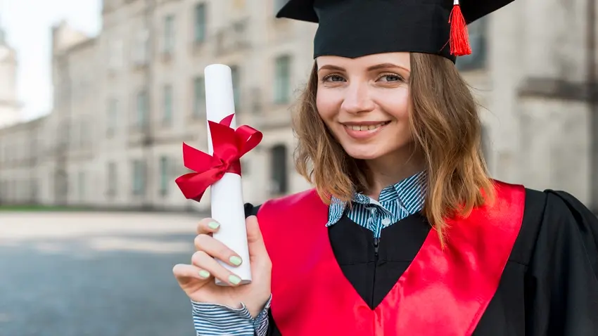 Freiburg’da Üniversite Okumak · Dream Big