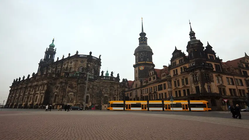 Dresden’de Üniversite Okumak · Dream Big