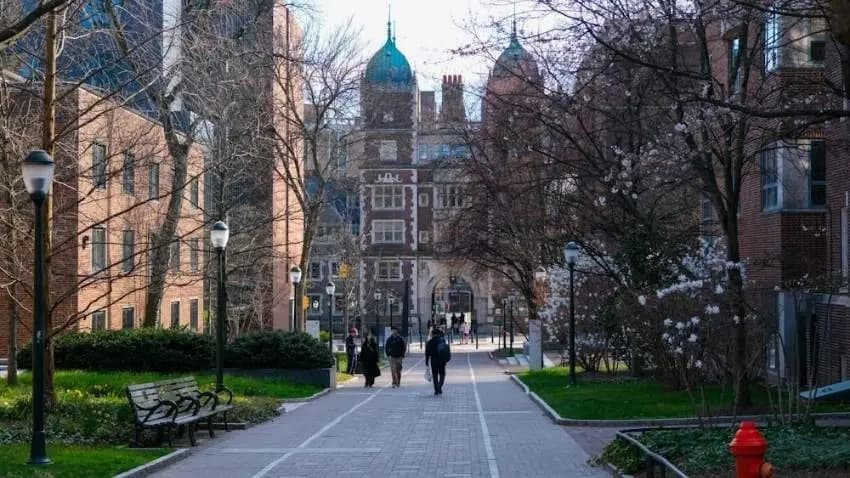 Penn Üniversitesi, bir başka rekor kıran dönemin ardından 2028 Sınıfı için düzenli karar sonuçlarını açıklıyor · Dream Big