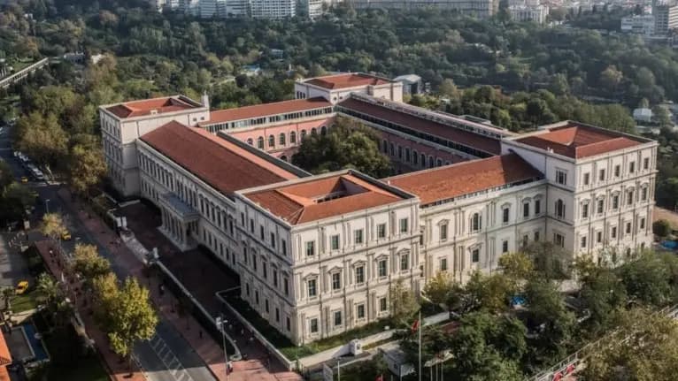 İstanbul Teknik Üniversitesi 2024 Taban Puanları ve Başarı Sıralamaları · Dream Big