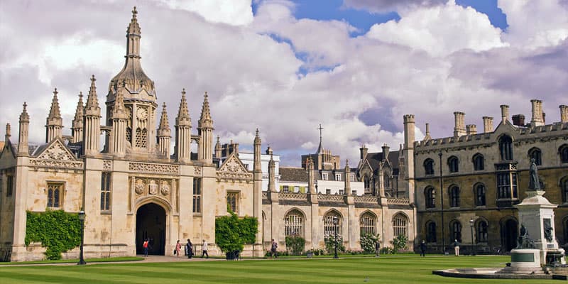 King's College London