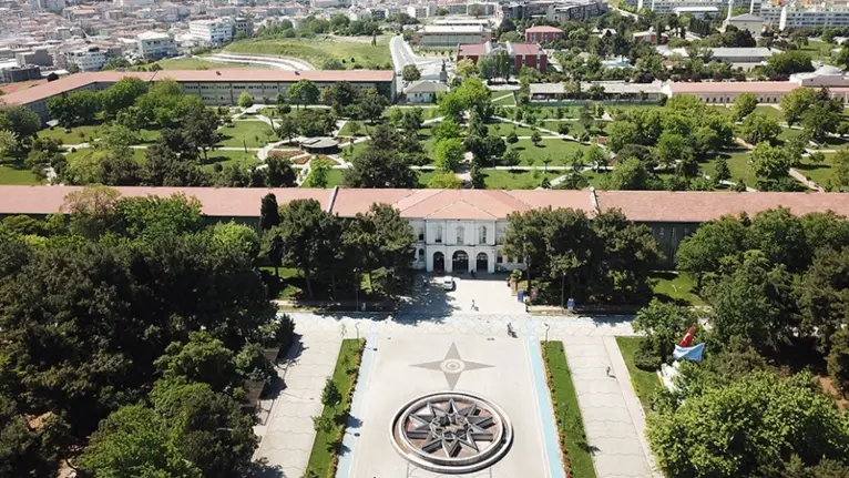 Yıldız Teknik Üniversitesi 2023 Taban Puanları ve Başarı Sıralamaları · Dream Big