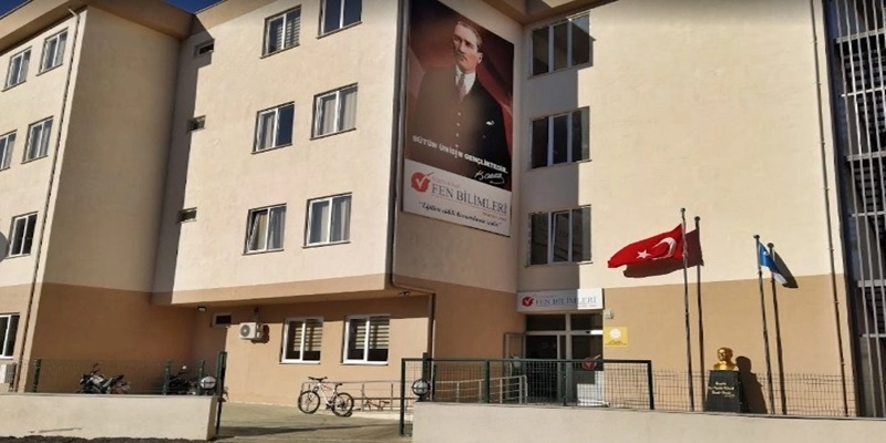 Özel Silivri Nazmi Arıkan Fen Bilimleri Anadolu Lisesi