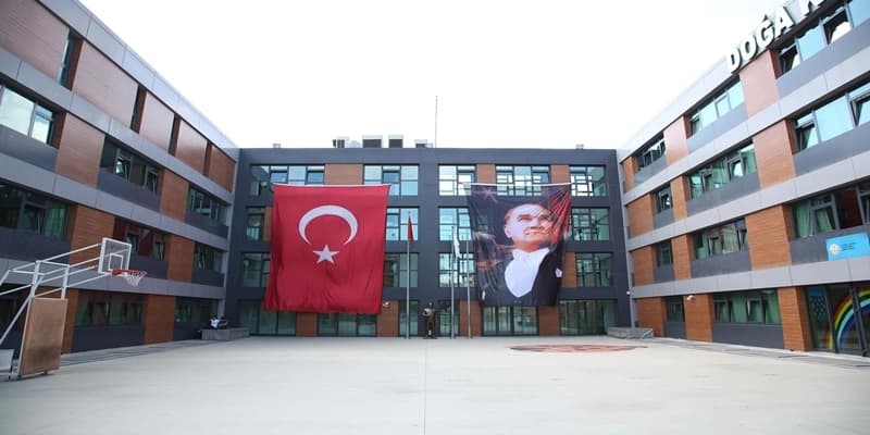 Doğa Koleji Beyoğlu Kampüsü