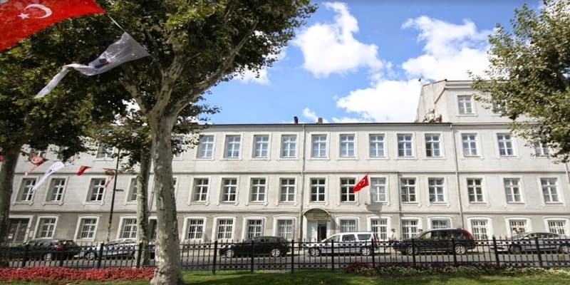Özel Notre Dame de Sion Fransız Lisesi