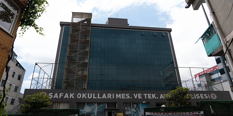 Şafak Okulları Eyüpsultan Pierre Loti Kampüsü