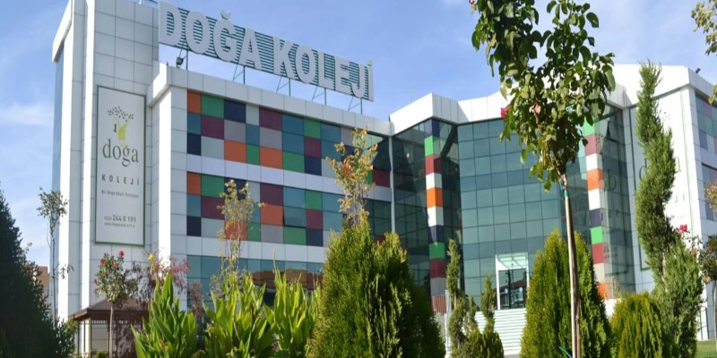 Doğa Koleji
