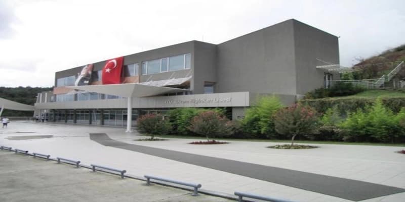 İTÜ Özel Ekrem Elginkan Lisesi