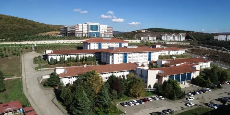 Düzce Üniversitesi