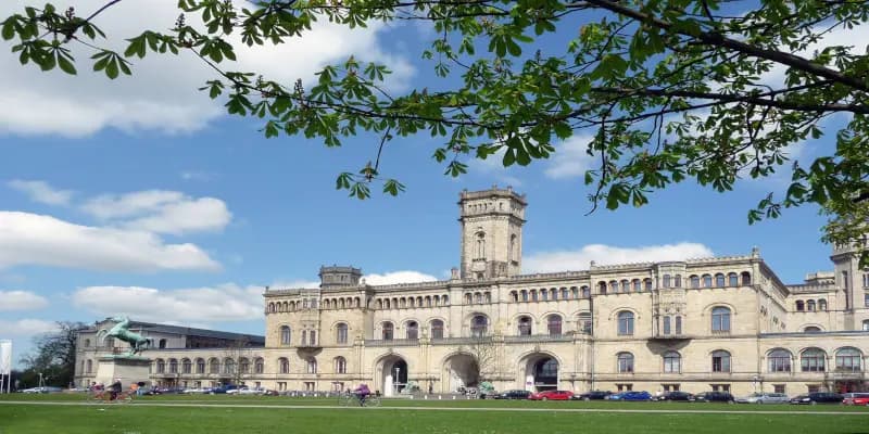Leibniz Universität Hannover
