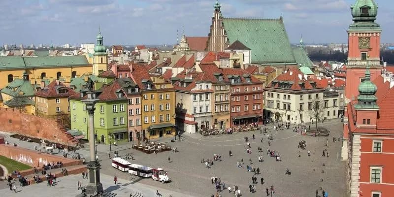 Warsaw University of Business (WWSB)